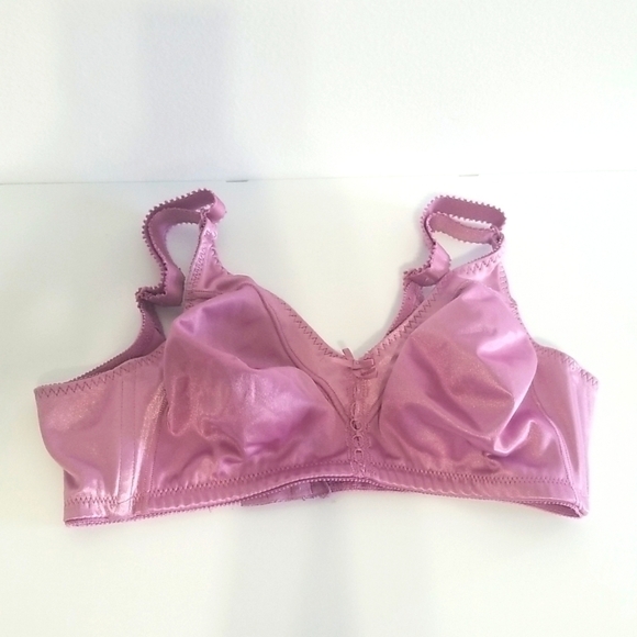 BALI bras - Picture 2 of 11